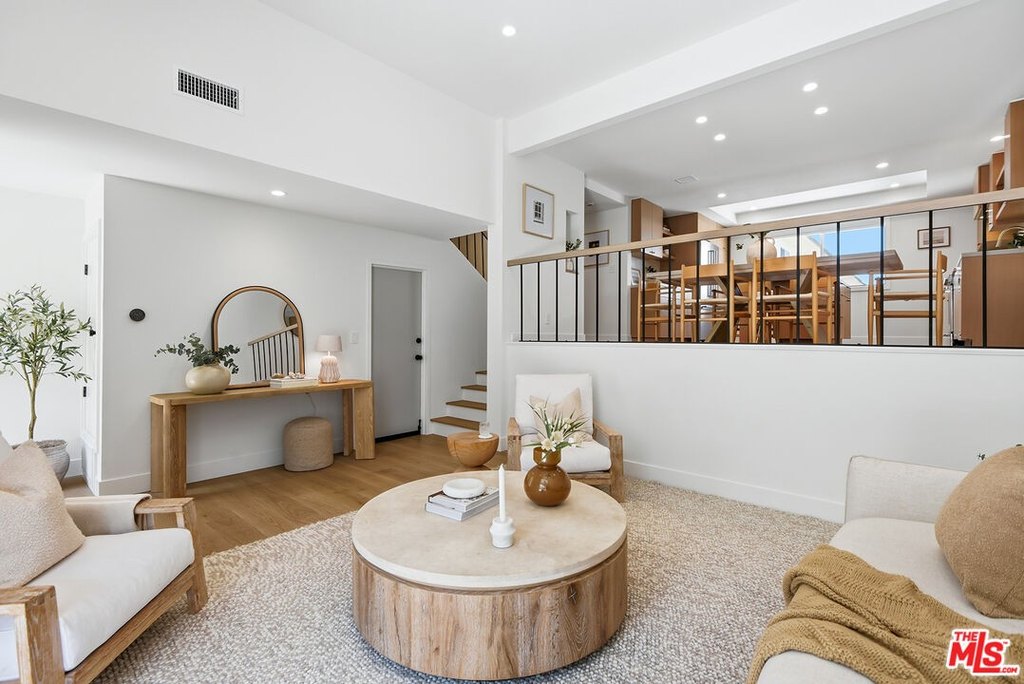 4800 La Villa Marina Unit C